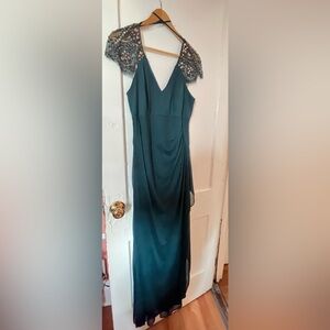 Xscape beautiful dress